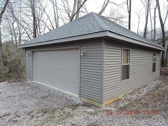 5th image of 174 Bluff Dr