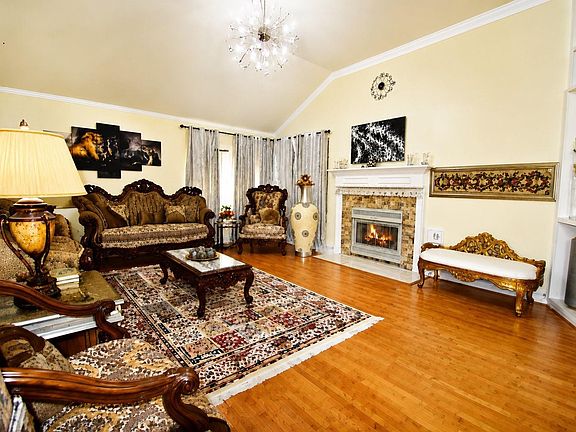 4th image of 2927 Ashford Park Dr