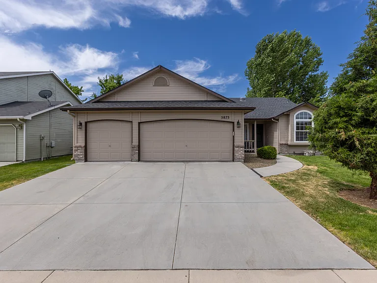 5875 S Hollyhock Way — Photo 6