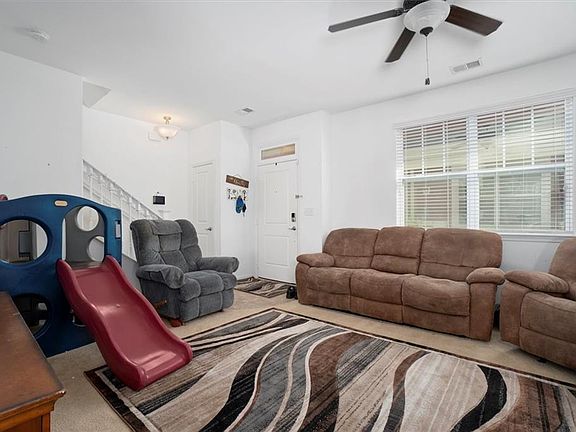 4th image of 2611 Leytonstone Dr #378