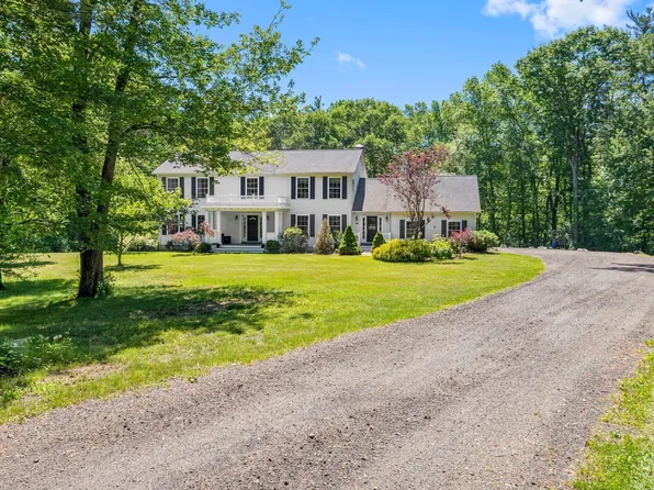 60 Prospect St, Ipswich, MA 01938