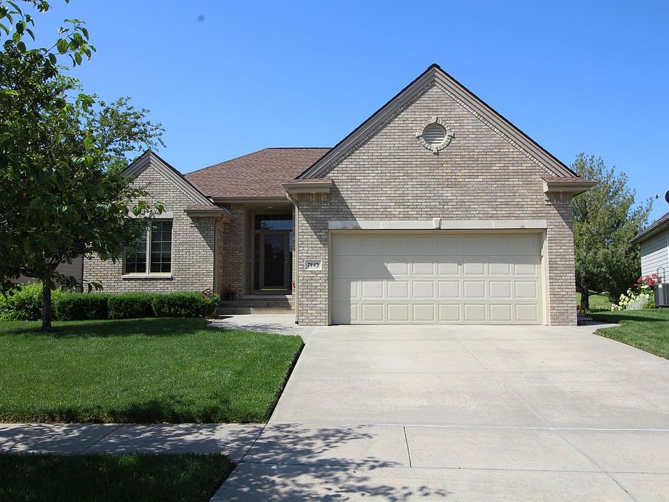 1st image of 7443 Laura Lynn Ct