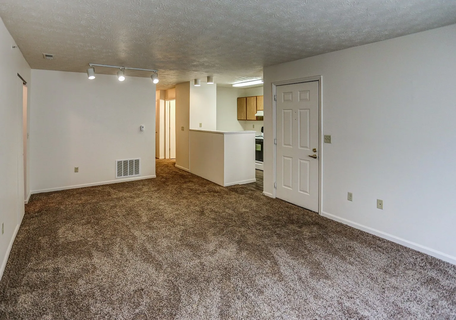 Berrien Woods — Photo 4