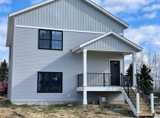847 Winchester St, Holland, MI 49423