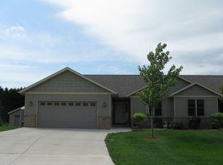 1548 Mistral Ln, Fond Du Lac, WI 54937