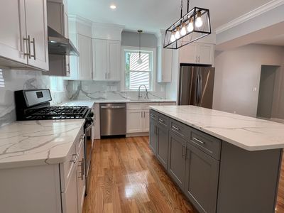 12 Seattle St, Allston, MA, 02134
