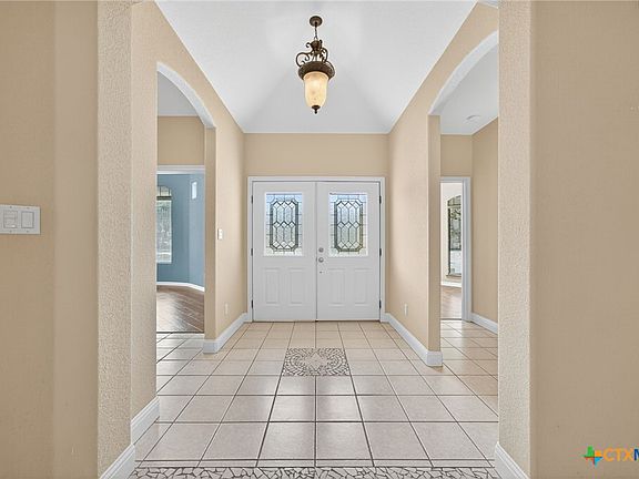 3rd image of 2606 Fairwood Dr