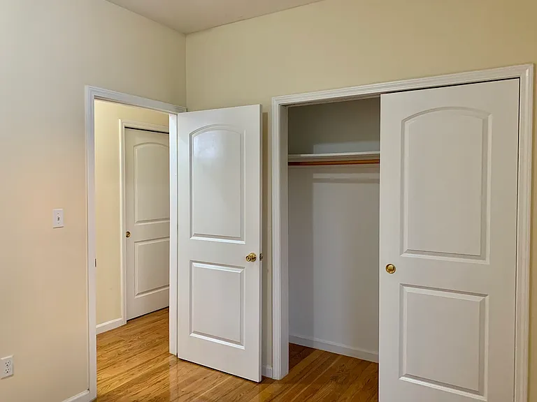324 Sussex St #2F — Photo 11