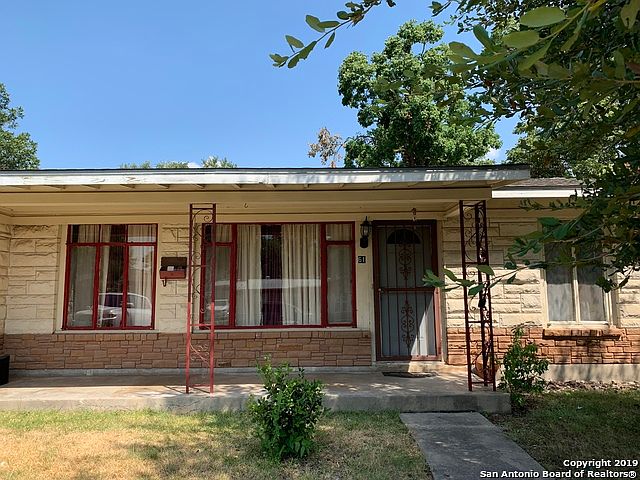 1st image of 61 Vaughan Pl
