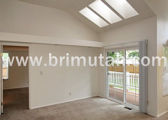 3rd image of 4606 S Park Manor Dr