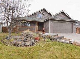 2743 NE Hope Dr, Bend, OR 97701