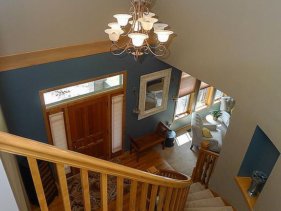 5th image of 3710 Lilac Ln