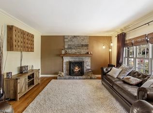 77 Stonehouse Rd, Glen Ridge, NJ 07028