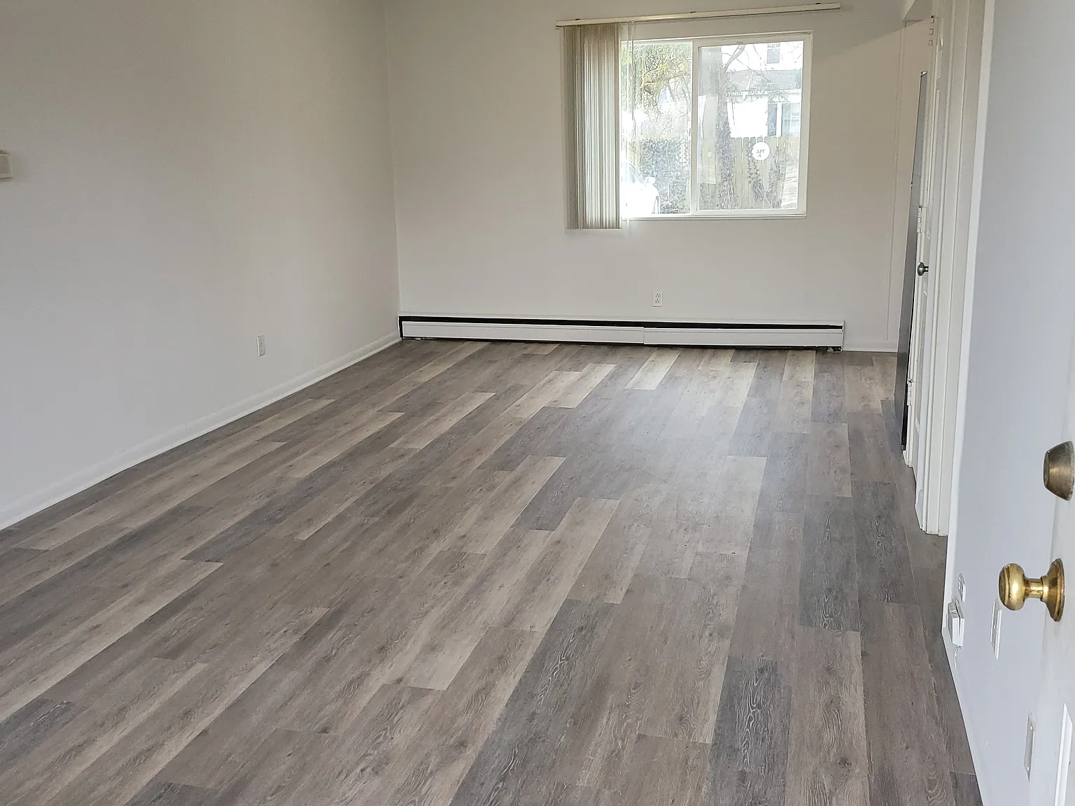 1 bed, 750 sqft, $920 — Photo 1