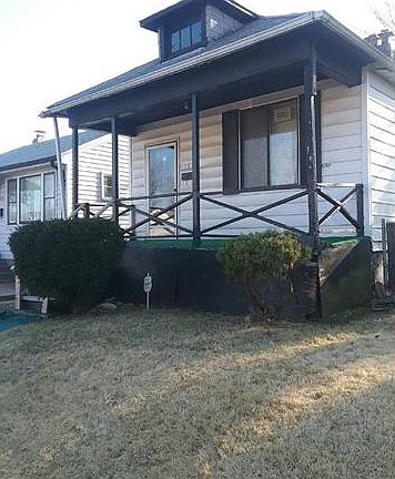 2nd image of 5930 Emma Ave