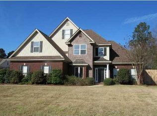 110 Woodford Dr, Millbrook, AL 36054