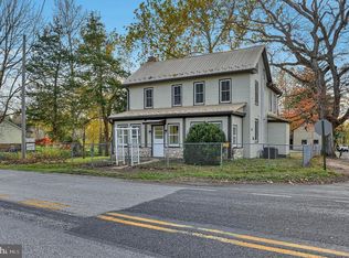 10 Fleshman Mill Rd, New Oxford, PA 17350