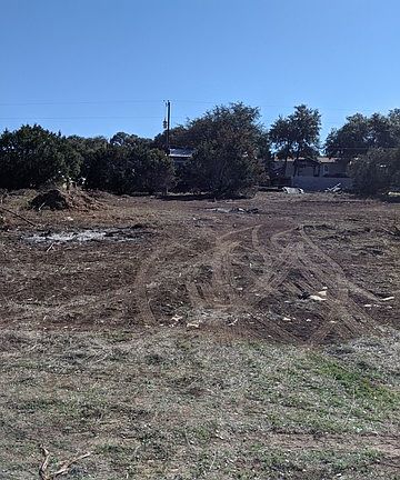 2nd image of 514 Burr Oak Ln