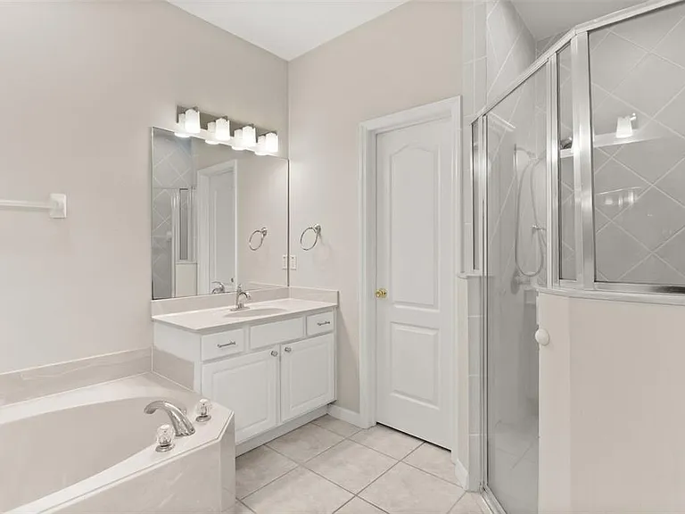 3289 Red Ash Cir — Photo 21
