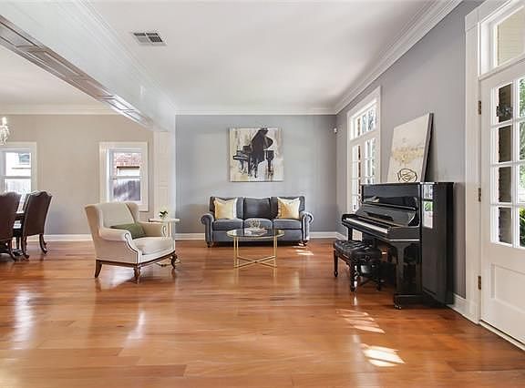 5th image of 4616 N Turnbull Dr