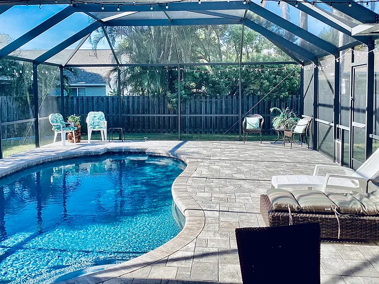 921 Cypress Wood Ln — Photo 7