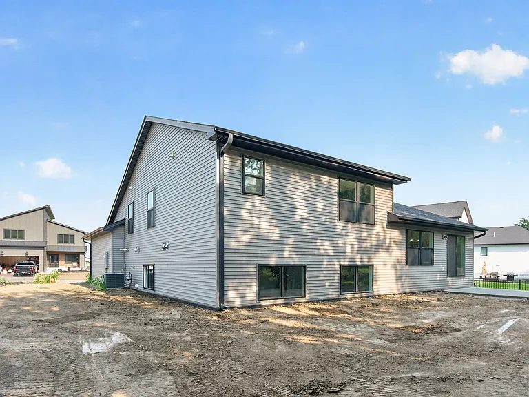 9966X 14th Cir NE — Photo 47