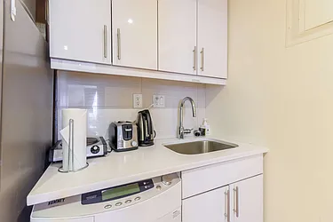 Rented by Townhouse Apartments