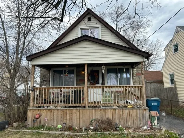 2938 Birch Ave, Niagara Falls, NY 14305