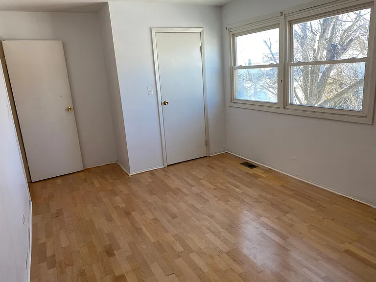 1312 S Glen Cir #B — Photo 5