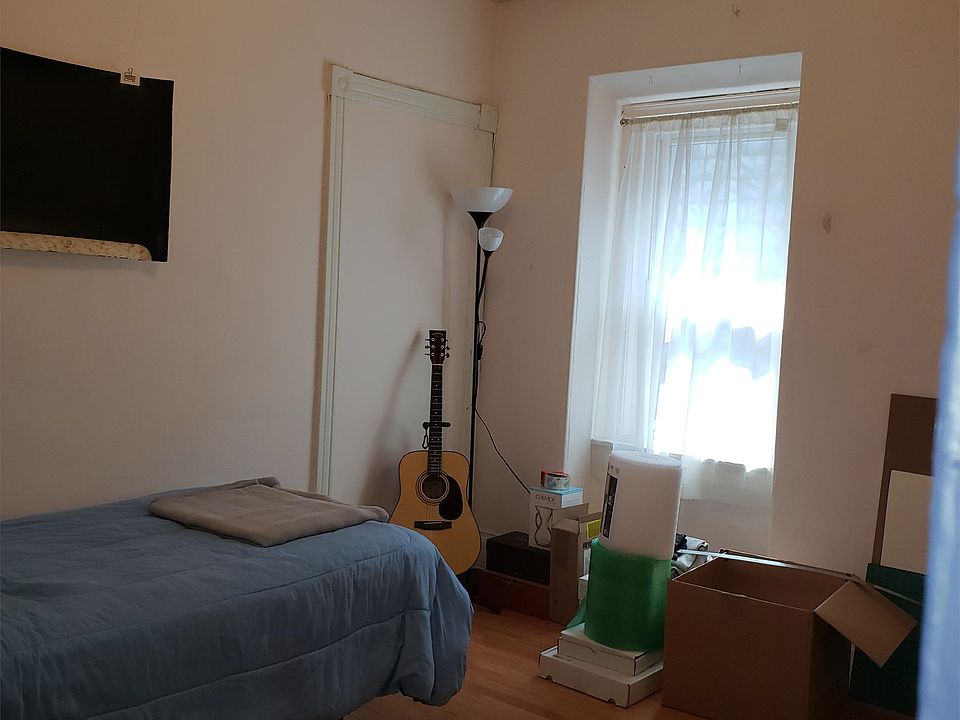 1st image of 4714 Cedar Ave Floor 3