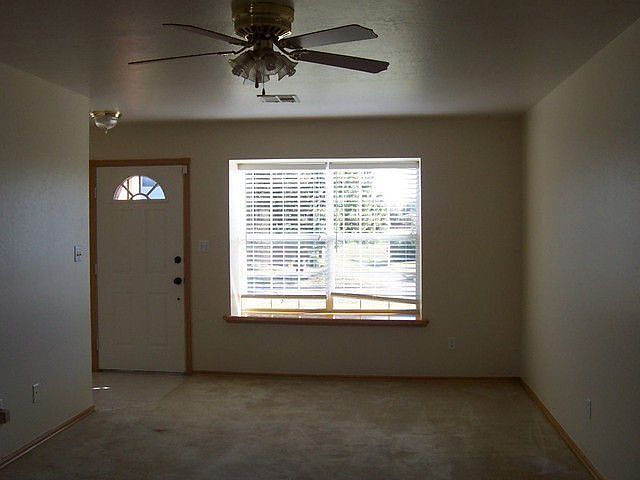 2nd image of 6842 NW Willow Springs Dr