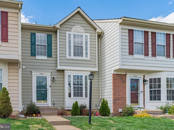 7016 Gatton Sq, Alexandria, VA 22315