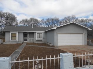 42 Mountain Shadows Rd, Corrales, NM 87048
