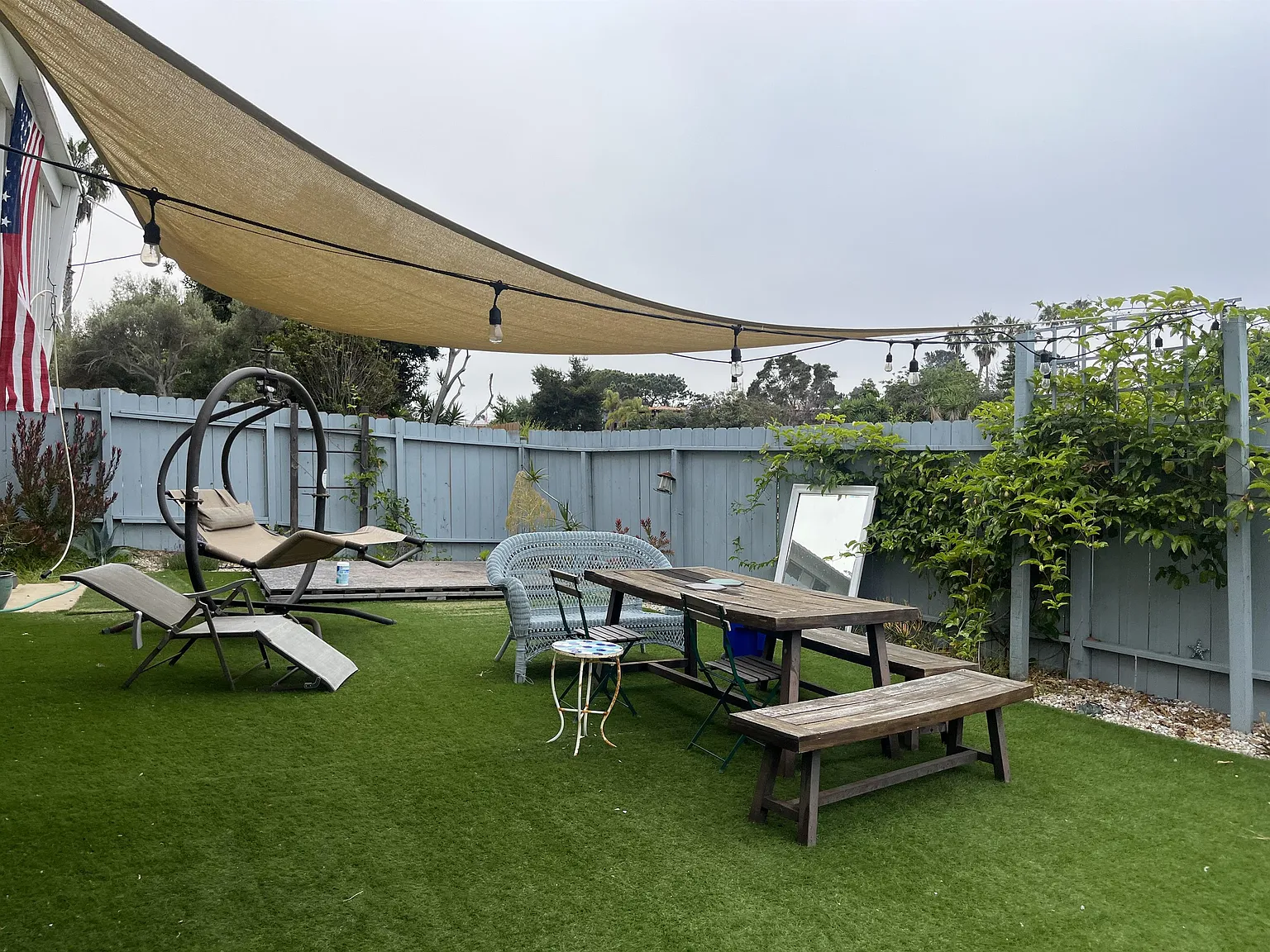 609-615 South Cedros Avenue - 609 — Photo 3