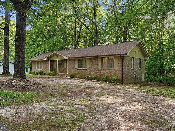 3rd image of 129 Diane Dr