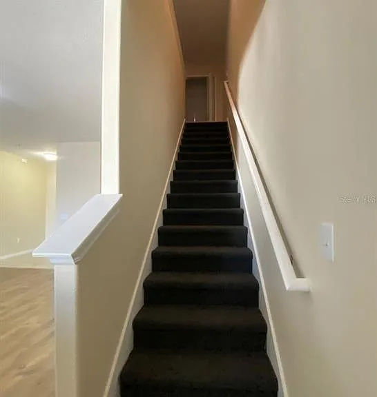 12013 Greengate Dr — Photo 9