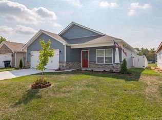 2010 Liberty Dr, Jeffersonville, IN 47130