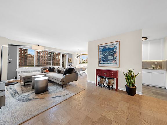 3rd image of 400 Central Park W APT 12A