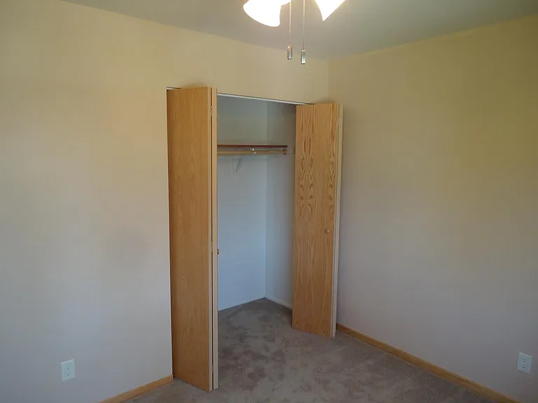 1311 Sunnyridge Rd — Photo 8