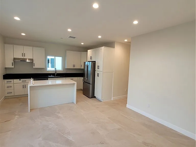8004 Shirley Ave — Photo 8