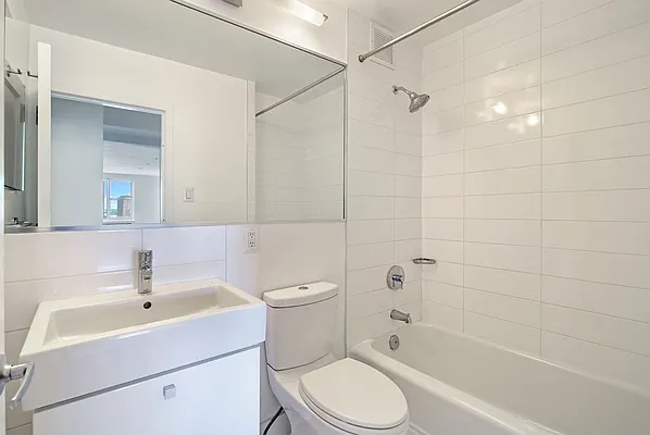 Rented by Stonehenge NYC LLC | media 7