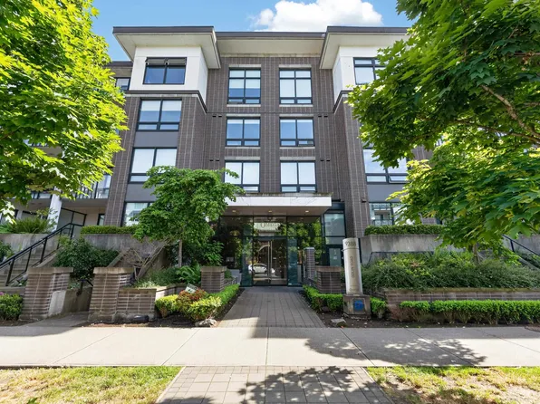 9388 Odlin Rd #227, Richmond, BC V6X 0L5