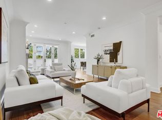 261 S Reeves Dr UNIT 201, Beverly Hills, CA 90212