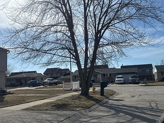 4th image of 32173 Mount Vernon Rd