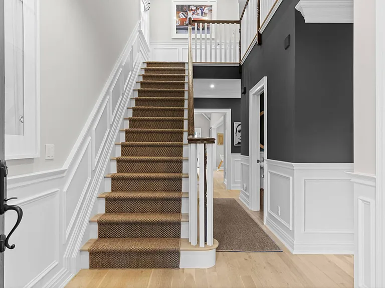 155 Elm St — Photo 13