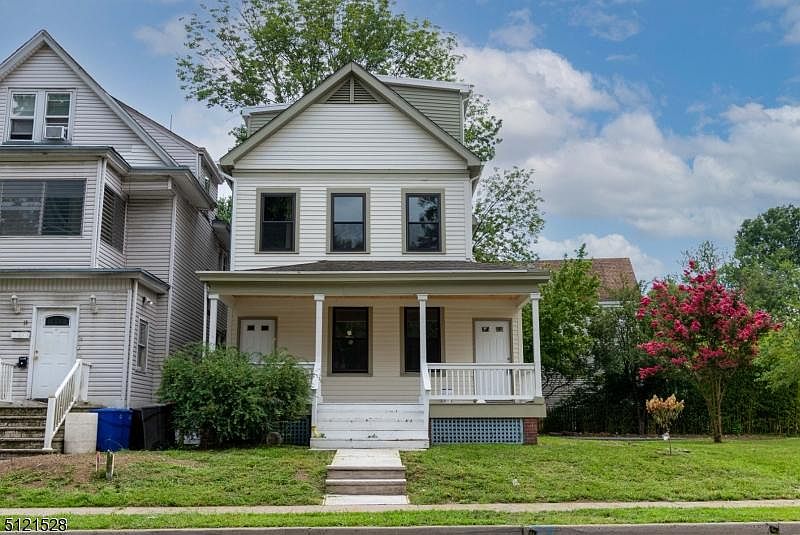 1st image of 21 Dodd St #B