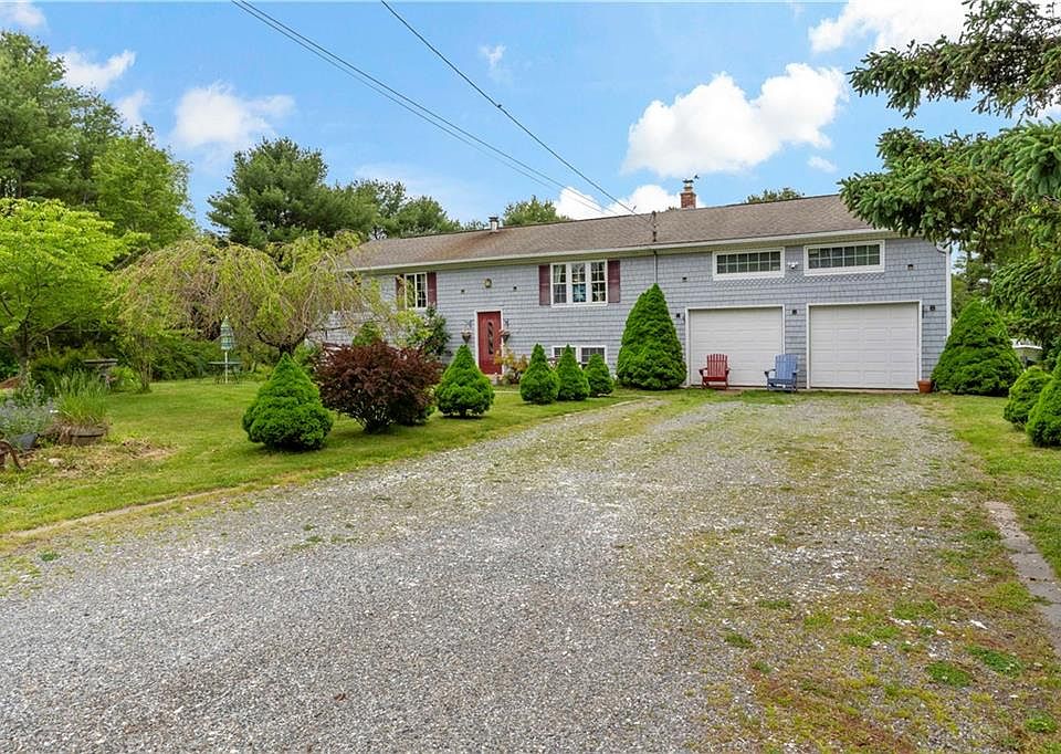 1st image of 57 Sheila Dr