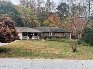 166 Valley Rd, Lawrenceville, GA 30044