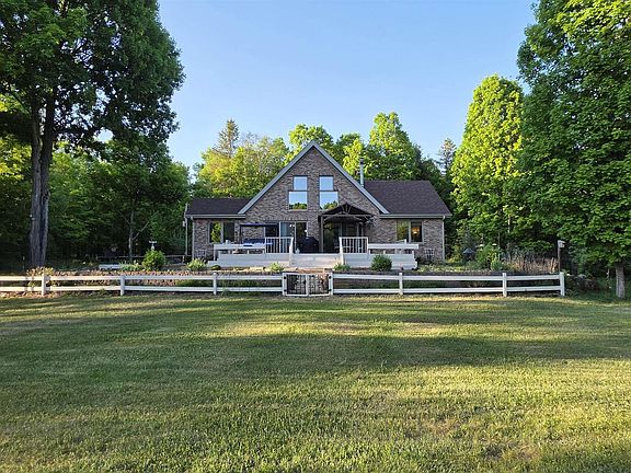4th image of 261 Wilderness Way