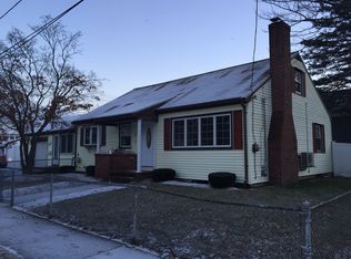 1 Auburn Ct, Saugus, MA 01906